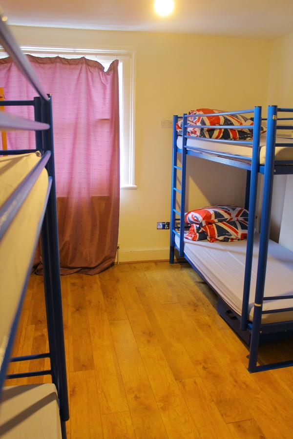 Albergue Saint Backpackers