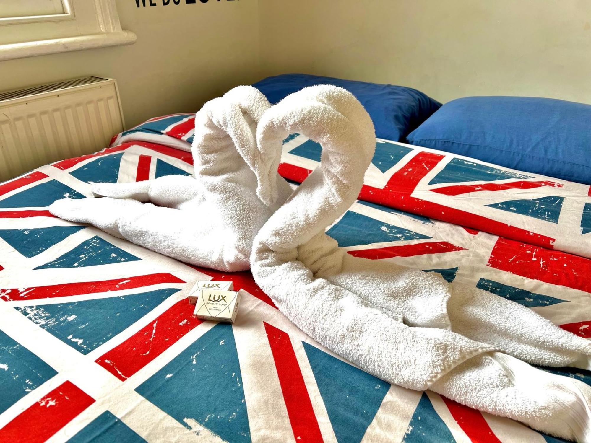 Saint Backpackers Hostal *