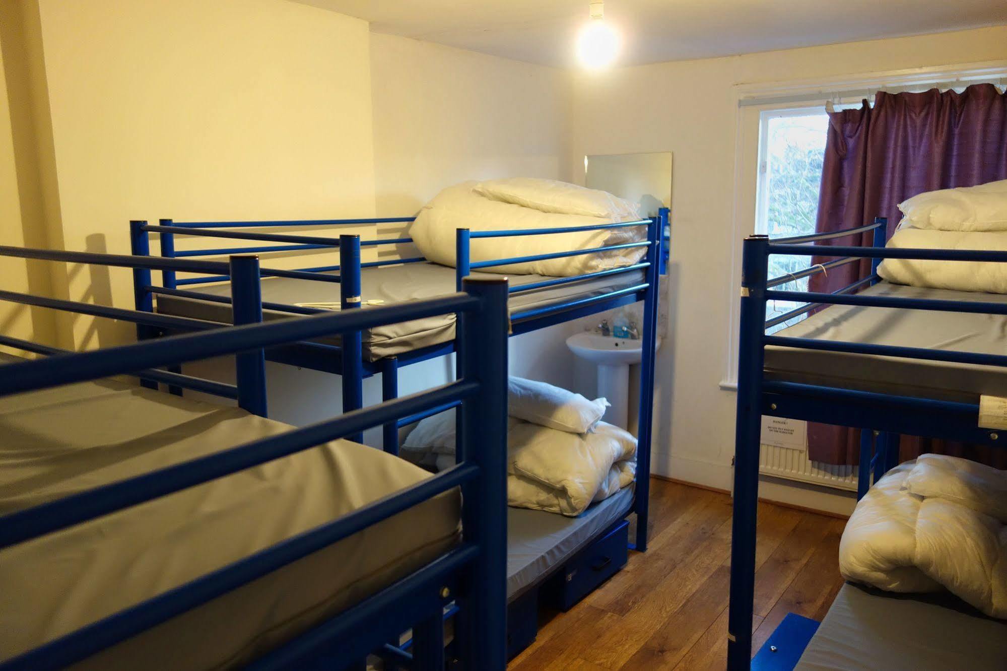 Hostal Saint Backpackers